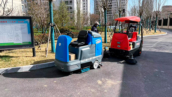 電動清掃車-清掃車廠家-新小區(qū)使用慶杰掃地洗地機(jī)