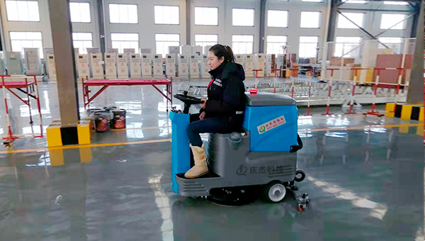 清掃車-清掃車廠家-工廠用慶杰電動洗地機(jī)